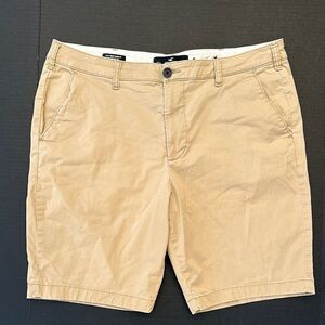 Hollister Tan Flat Front Shorts Classic Style